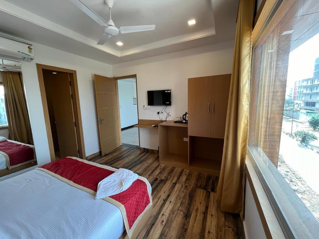 Hotel Royal Casa Lucknow Buitenkant foto