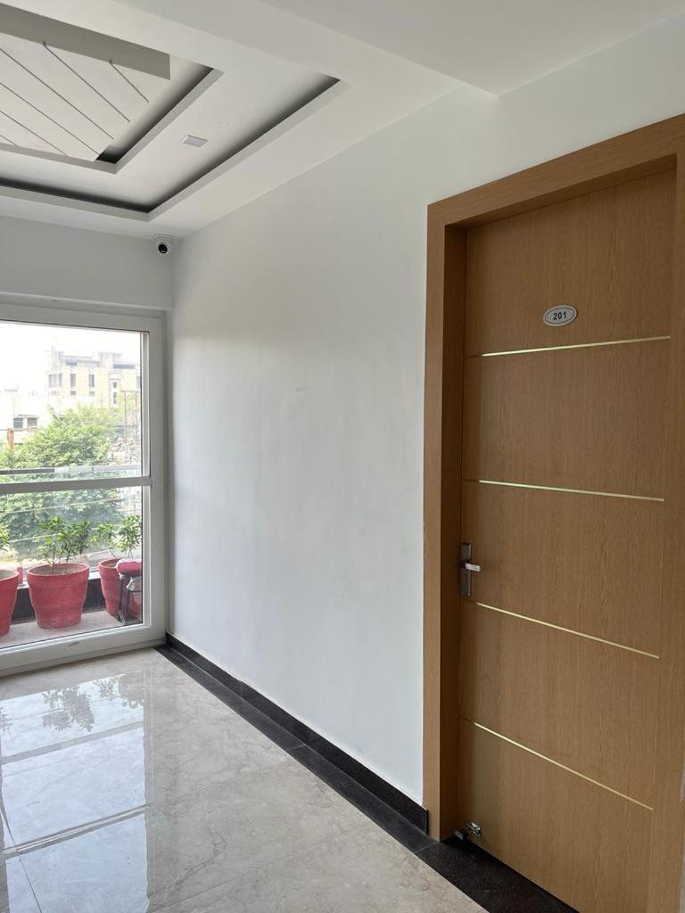 Hotel Royal Casa Lucknow Buitenkant foto
